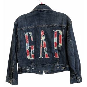 GAP Cropped Denim Jacket